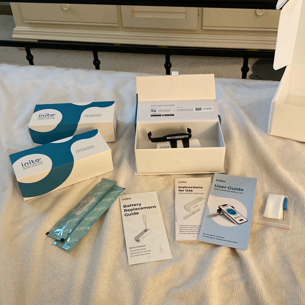 Inito Fertility Monitor and 32 strips